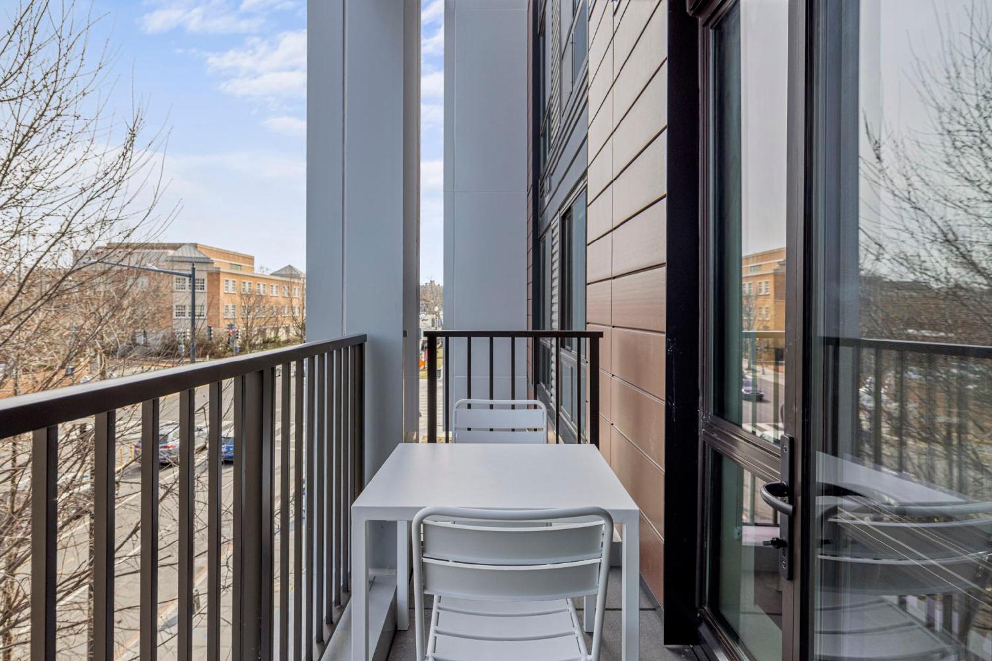 Ferienwohnung Placemakr Cathedral Heights Washington Zimmer foto